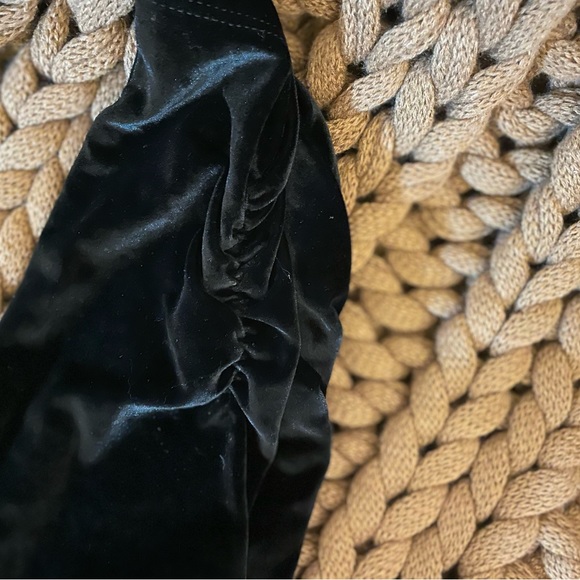 Black Dynamite Velvet Tights - Picture 2 of 4